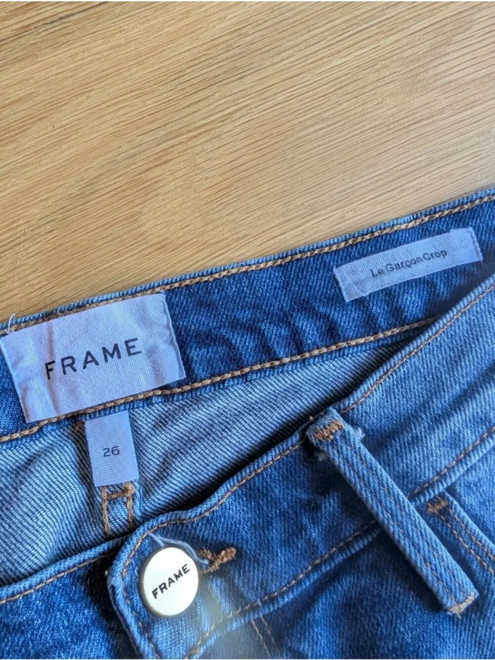 FRAME Medium Wash La Garcon Crop Blue Jeans, Size 26